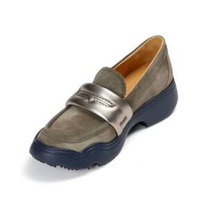 NEW 4CCCCEES women's sanho loa sandals in smoke suede